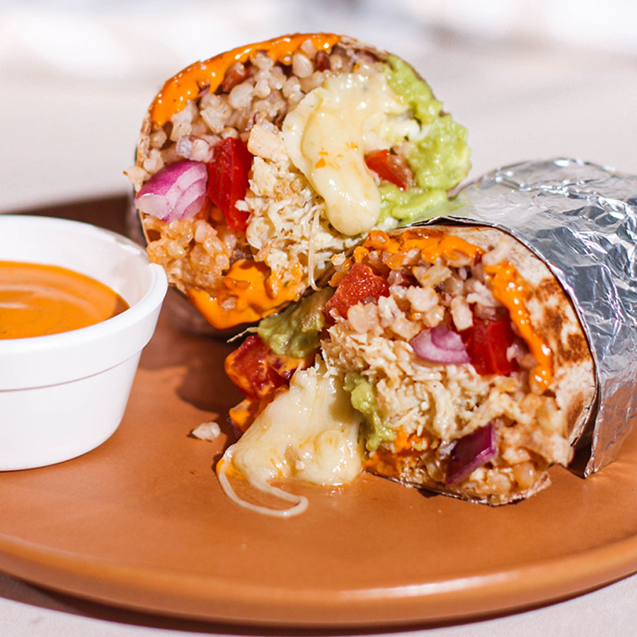 Burrito de frango Boali maior franquia de alimentação saudável do Brasil e Hemisfério Sul
